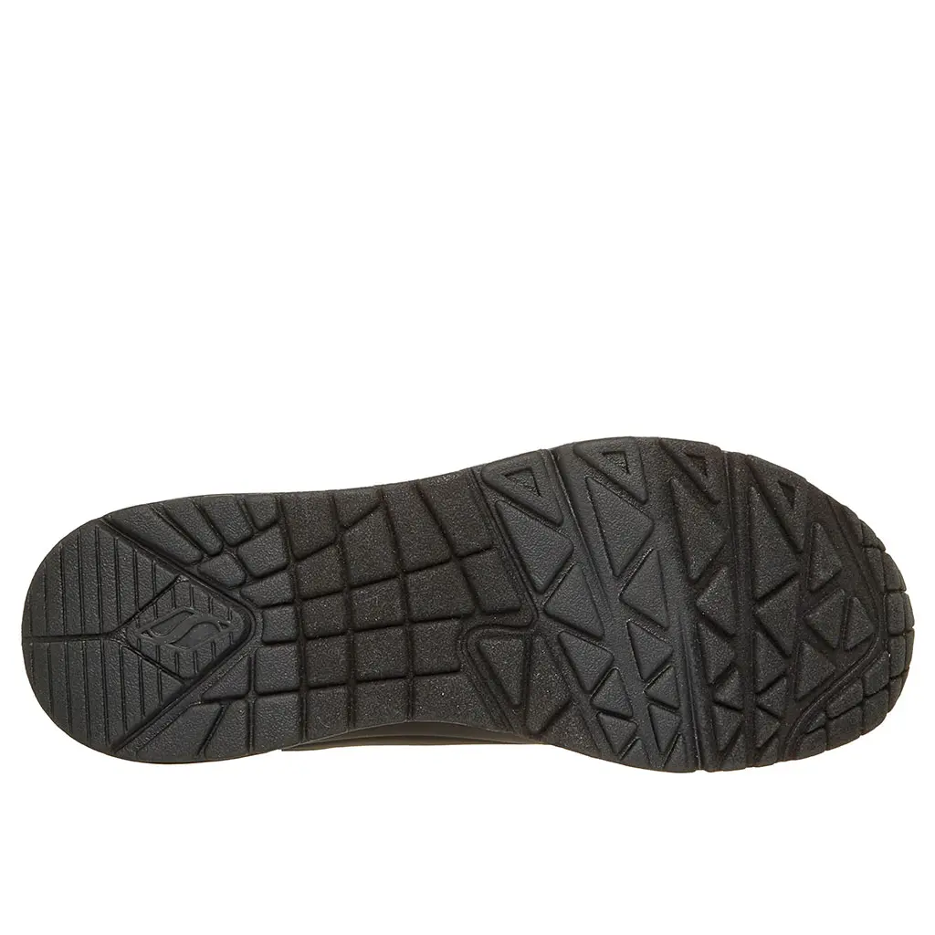 73690_BBK_OUTSOLE_large.webp