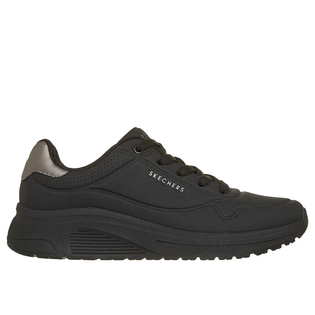 Skechers 190265-BBK / fekete